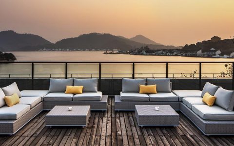 依山面湖的宁波东钱湖华茂希尔顿酒店