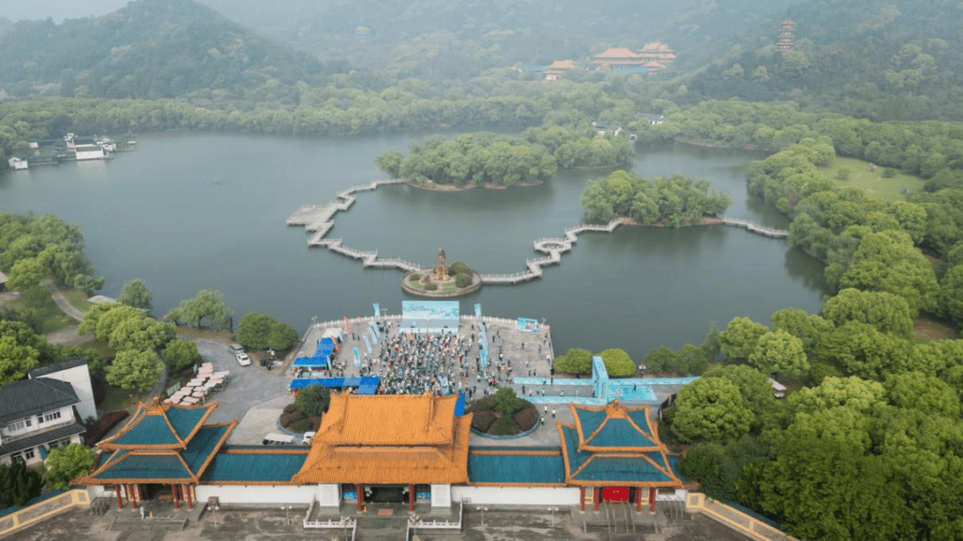 宁波市体育局“环浙步道 登甬十峰” 活动在余姚天下玉苑景区圆满收官
