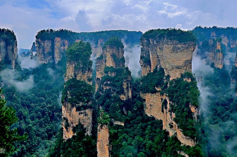 张家界旅游景点全攻略，探索阿凡达潘多拉星取景地
