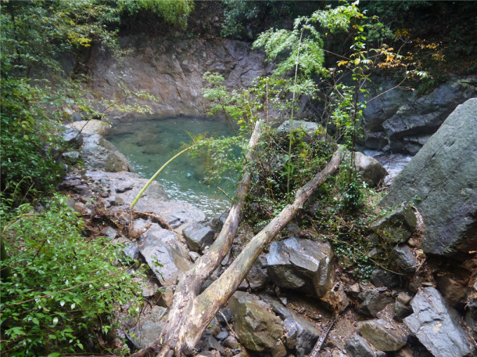 在宁波发现一处“瑶池”胜景 ,宁波鄞州五龙潭风景区游玩指南