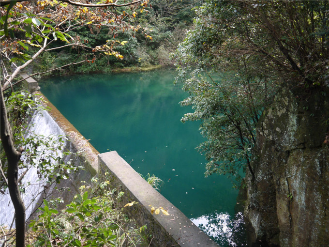 在宁波发现一处“瑶池”胜景 ,宁波鄞州五龙潭风景区游玩指南