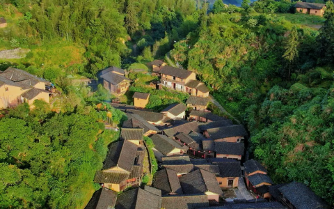 弥勒和尚俗家居住处，奉化锦屏长汀村