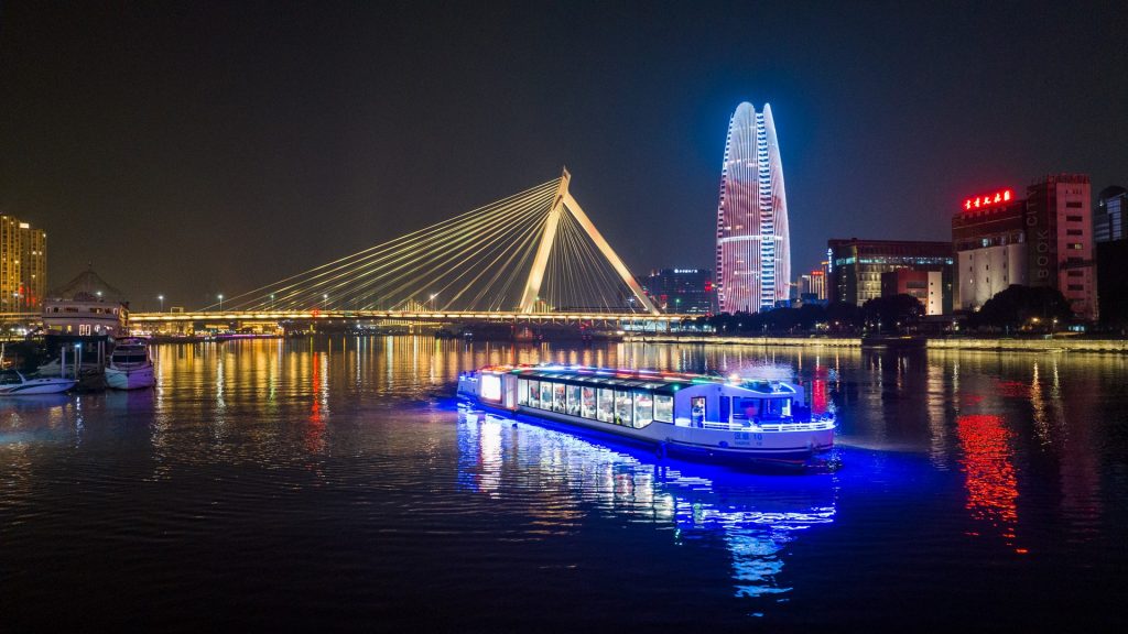 三江夜游