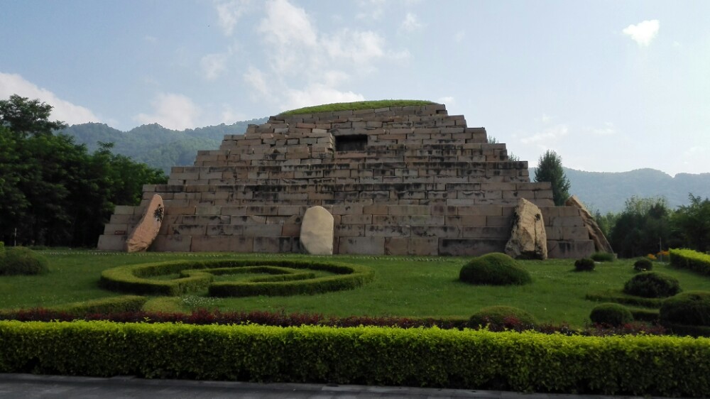 高句丽文物古迹旅游景区