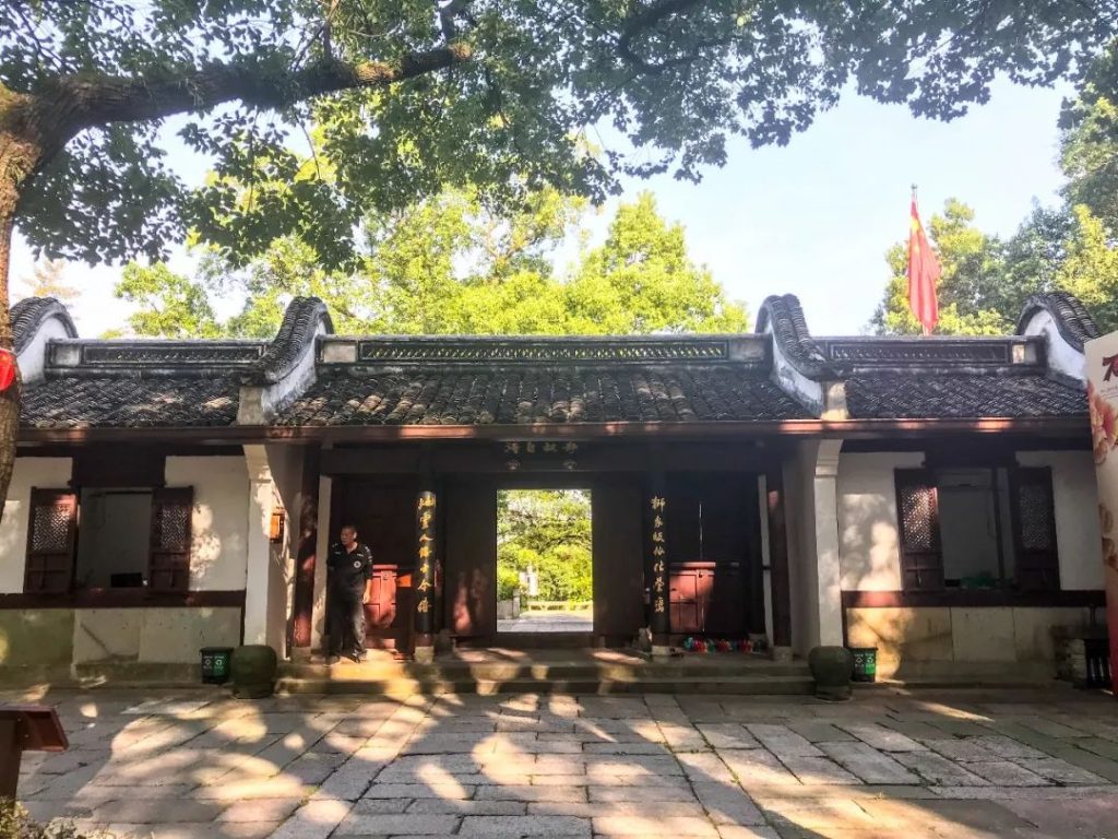 宁波保国寺外景