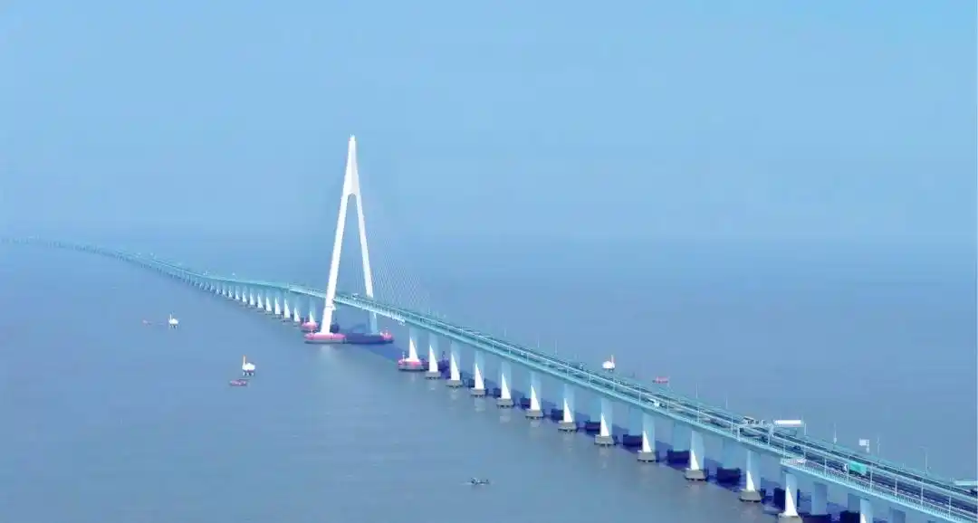 探索杭州湾，畅游方特与海天一洲的奇幻之旅