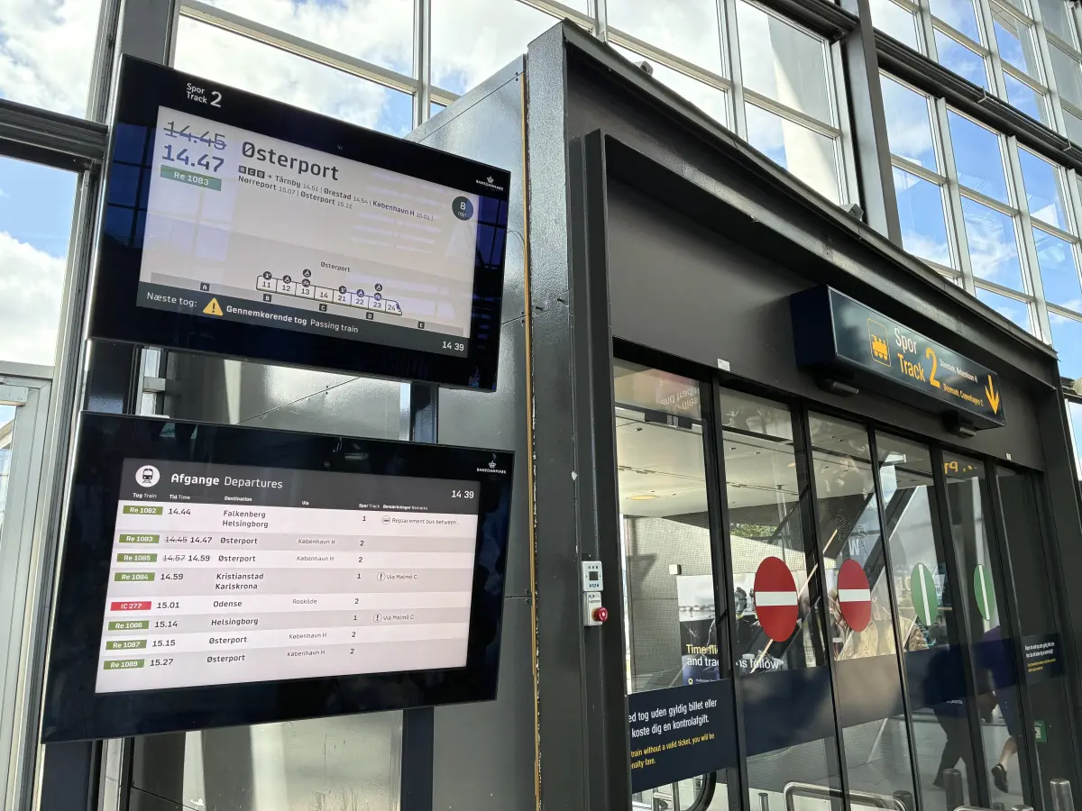 图片 4. 哥本哈根机场的列车时刻显示屏
